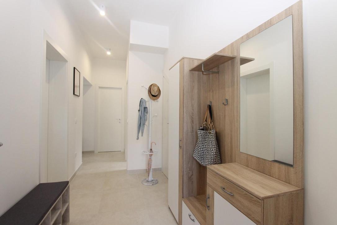L Apartment Rasa Luaran gambar