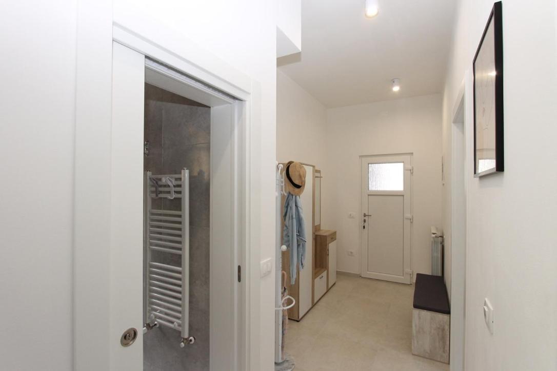 L Apartment Rasa Luaran gambar